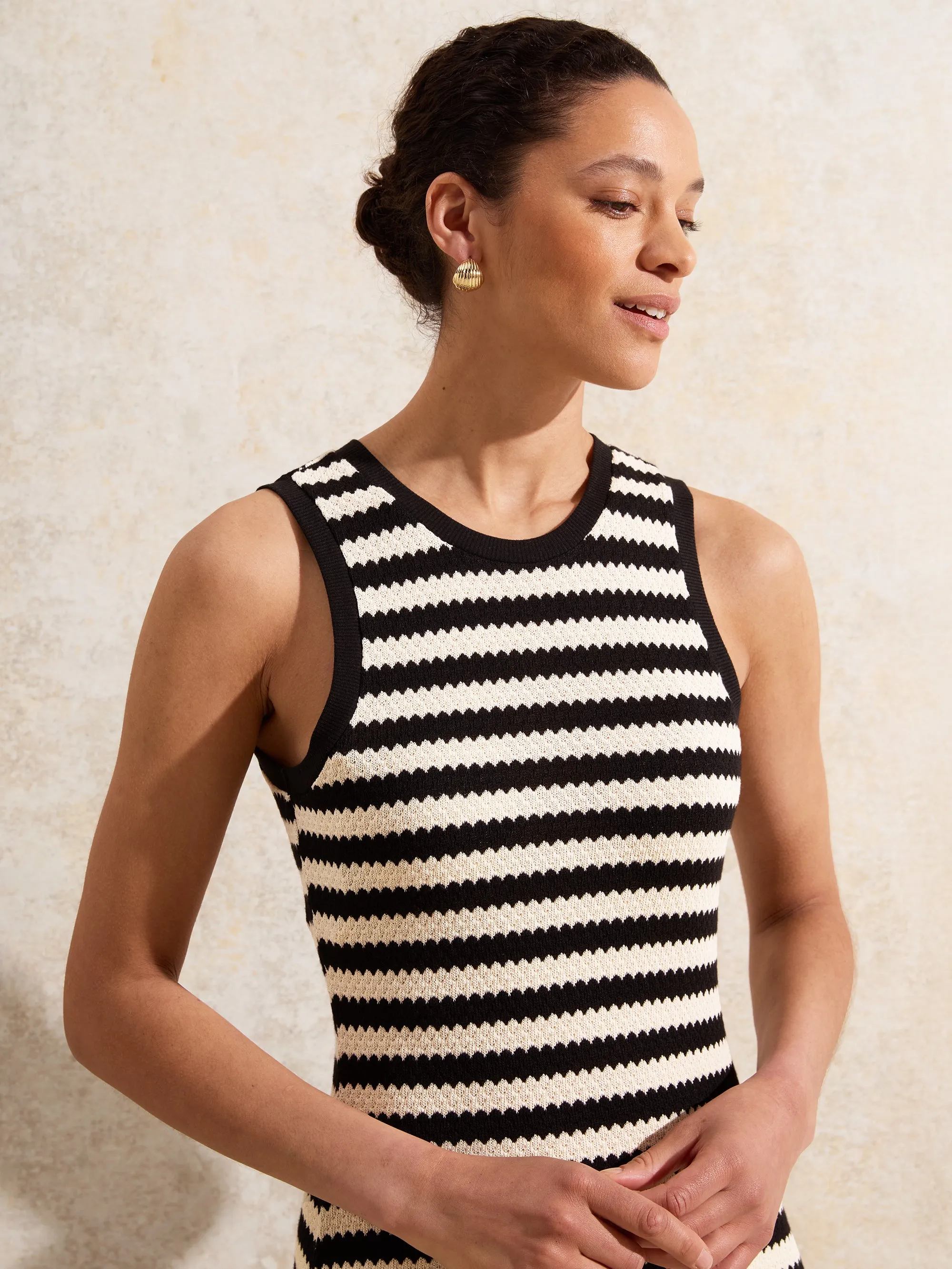 Mono Chevron-Stripe Knitted Dress