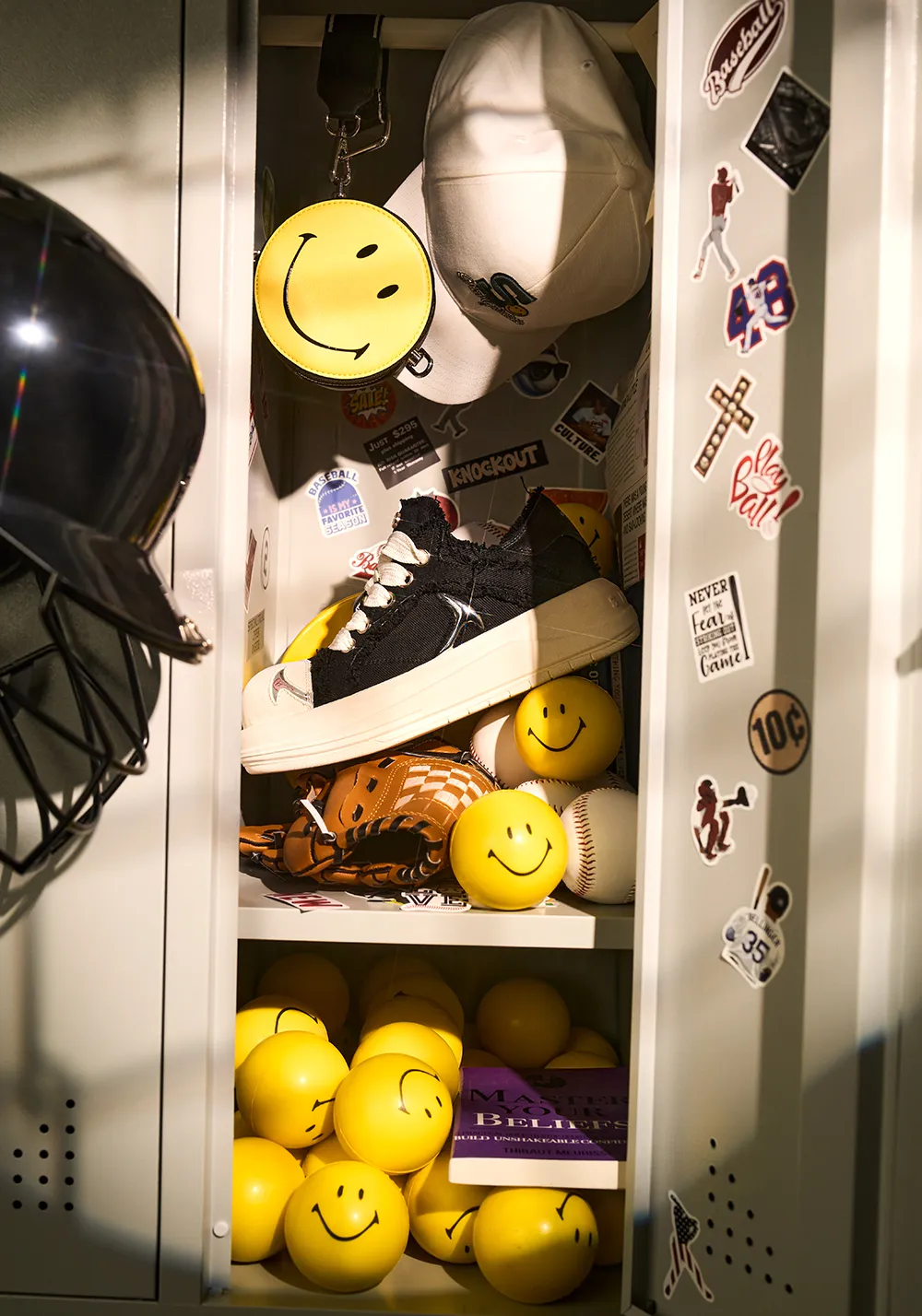 SMILEY丨Beluga Series-Black