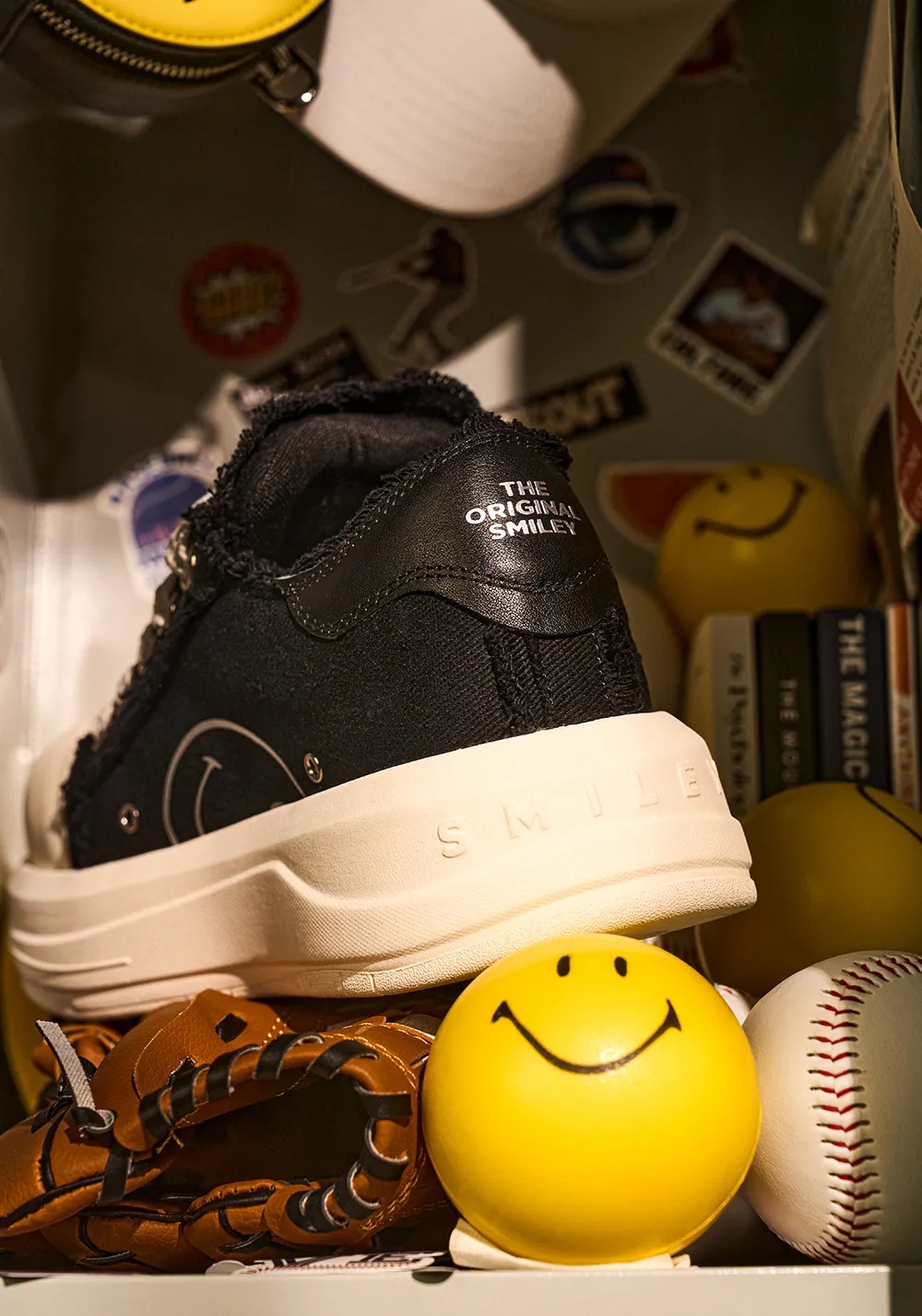 SMILEY丨Beluga Series-Black