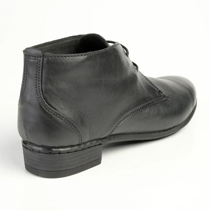 Tsonga Sizaya Leather Ankle Bootie - Black