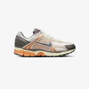 Zoom Vomero 5